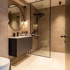 Premium Apartment